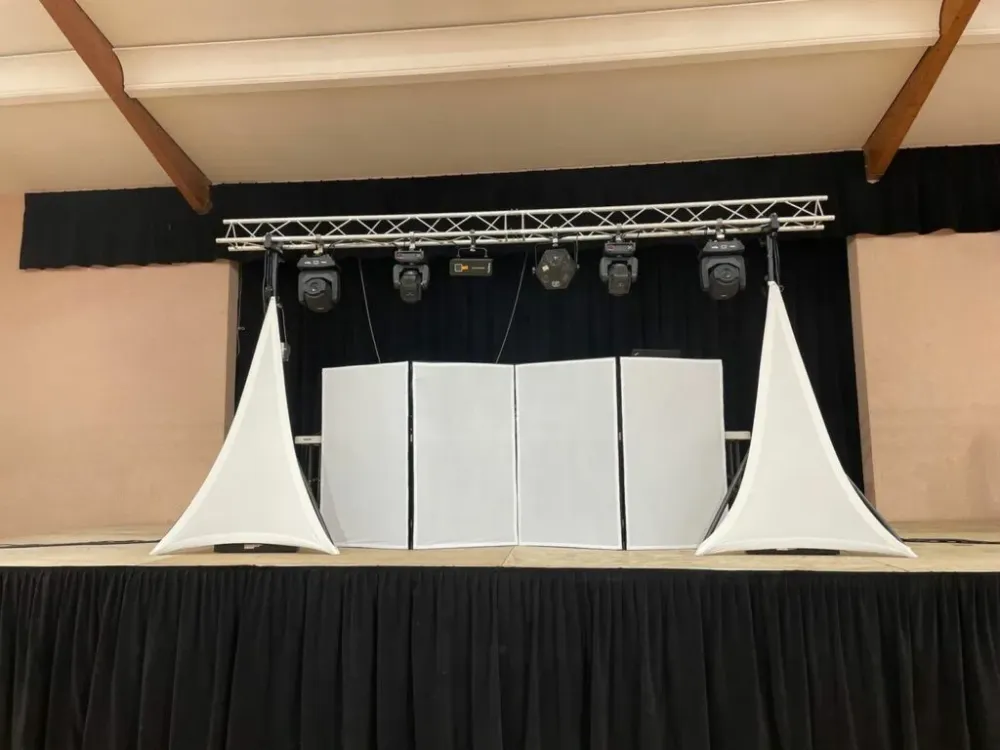 salle des fetes de jour